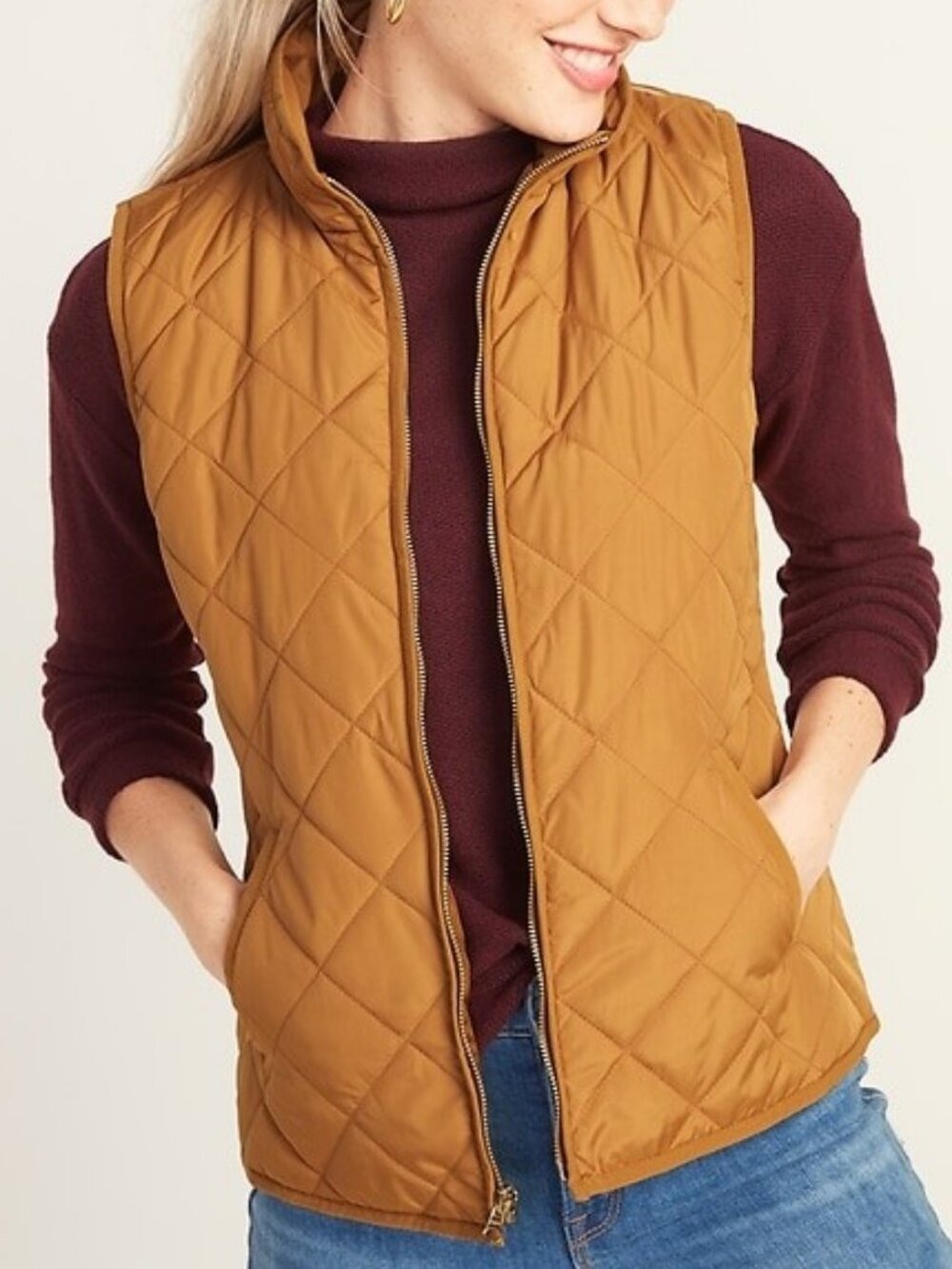Old Navy lightweight diamond-quilted zip front vest mustard women's size M